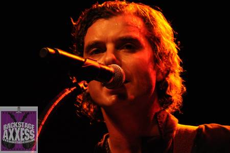 Gavin Rossdale Town Ballroom Buffalony speaking