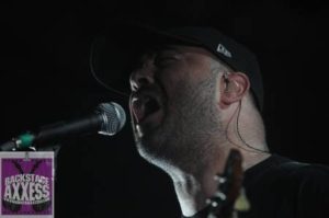 Stained Seneca Niagara Casino singer picture